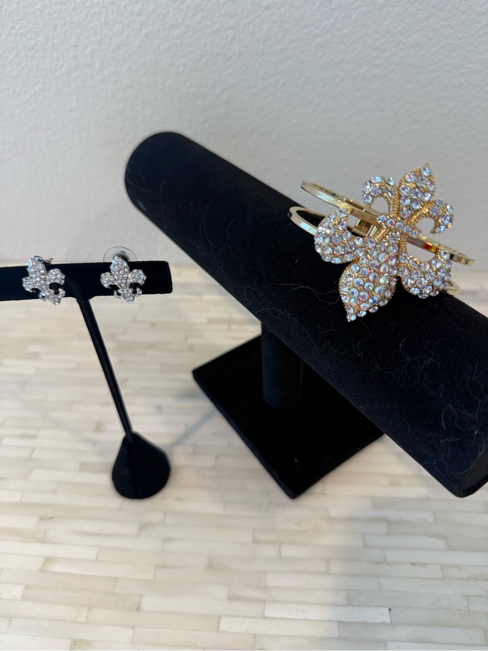 Crystal Fleur Bracelet and Stud Earrings Set - Gold and Silver Sparkle
